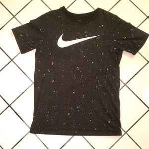 Galaxy NIKE short sleeve tee-shirt